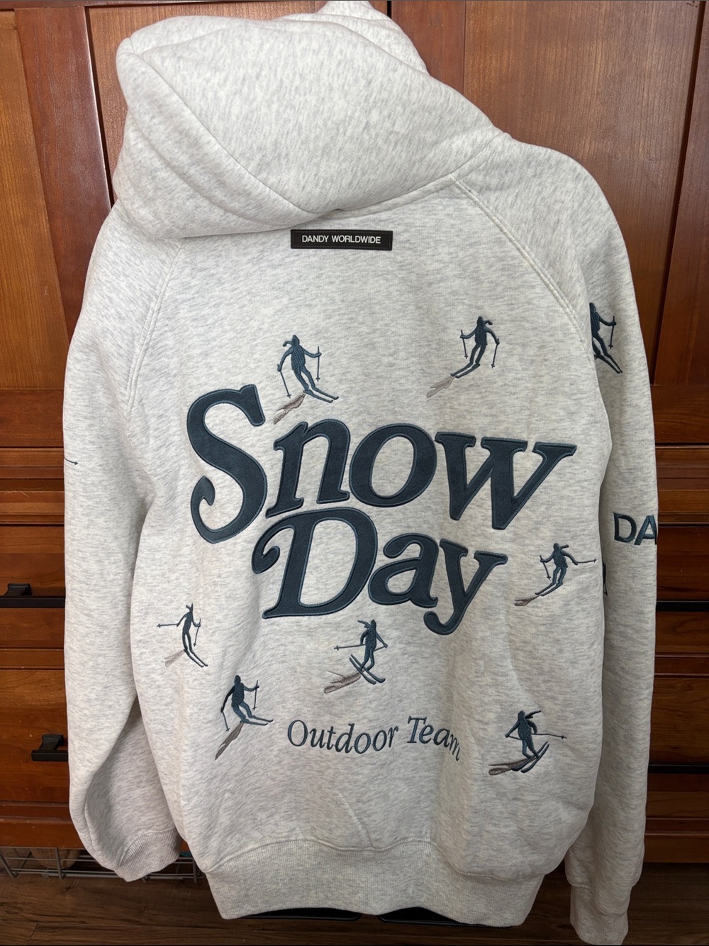 Dandy worldwide Light Gray Women's ski embroidery Hooded Sweatshirt